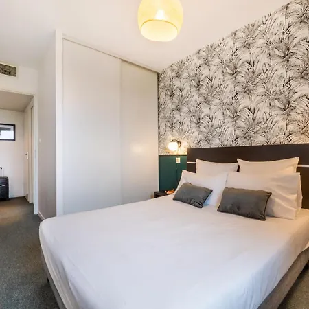 Aparthotel Nemea Aeroport 3*