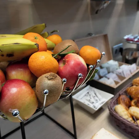 Nemea Aeroport Lejlighedshotel 3*