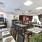 Nemea Aeroport 3*