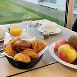 Apart Otel Nemea Aeroport 3*