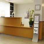 Nemea Aeroport Aparthotel