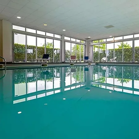 Nemea Aeroport 3* Тулуза