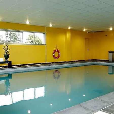 Lägenhetshotell Nemea Aeroport 3*