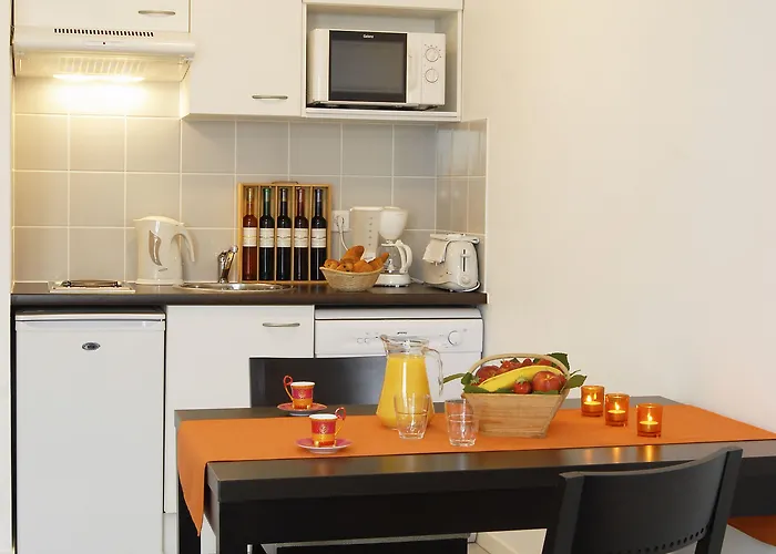 Hotel apartamentowy Nemea Aeroport Tuluza