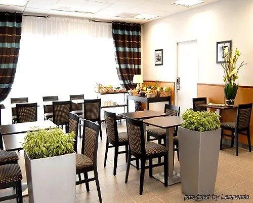 Aparthotel Nemea Aeroport