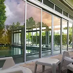 Nemea Aeroport Lägenhetshotell 3*