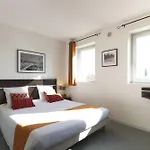 Nemea Aeroport Aparthotel