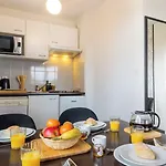 Aparthotel Nemea Aeroport 3*